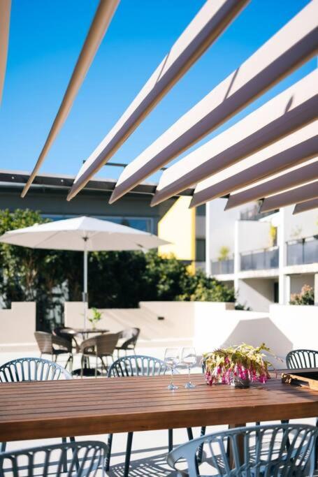 OnceUp A BlueMoon Terrace Nr CBD - New South Wales Tourism  2