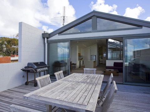 One 36 - New South Wales Tourism  2