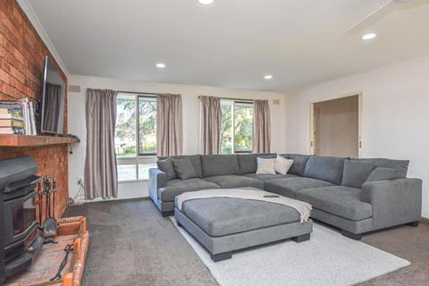 Ovens Valley Retreat - New South Wales Tourism  0