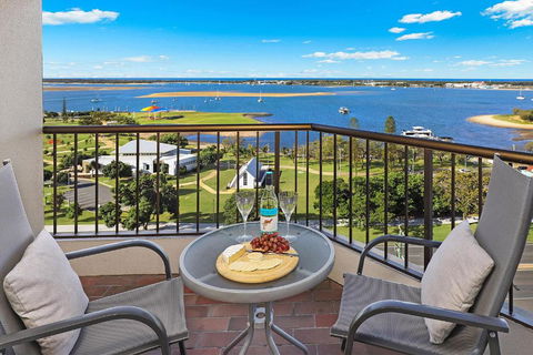 Palmerston Tower On Southport Broadwater - New South Wales Tourism  0