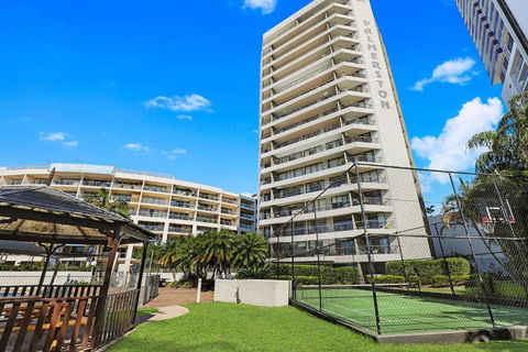 Palmerston Tower On Southport Broadwater - New South Wales Tourism  3