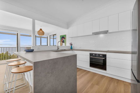 Pambula Little Beach House - New South Wales Tourism  1