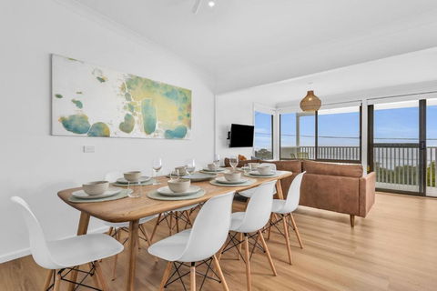 Pambula Little Beach House - New South Wales Tourism  2