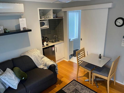 Paperbark Bed & Breakfast - New South Wales Tourism  0