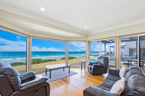 Paradise Cove - New South Wales Tourism  0