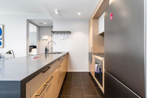 Paradise In Popular Pier Complex Apt - Kingston - New South Wales Tourism  2