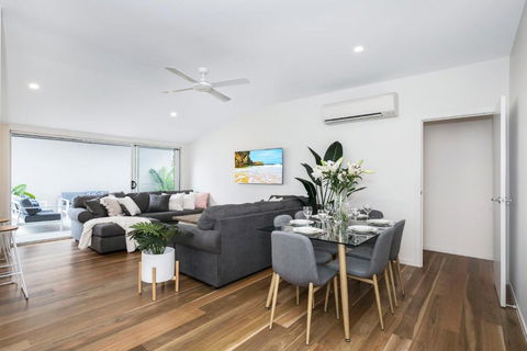 Park Avenue Terrace House Sleeps 9 - New South Wales Tourism  2