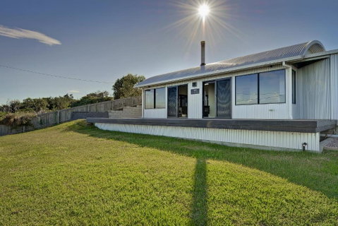 Park Beach Retreat - New South Wales Tourism  3