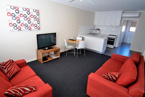 Parkview Motor Inn And Apartments - New South Wales Tourism  3