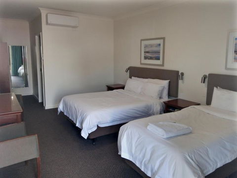Pastoral Hotel Motel - New South Wales Tourism  1