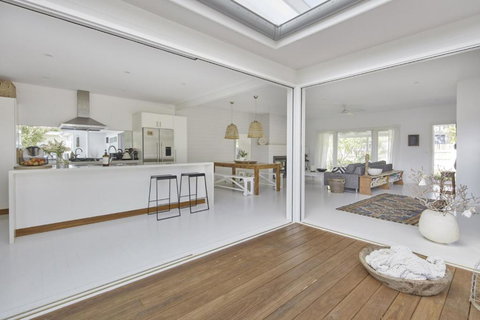 Patrick Street Villa - New South Wales Tourism  2