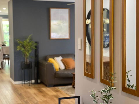 Peaceful Brand New Holiday House In North Lakes - New South Wales Tourism  1