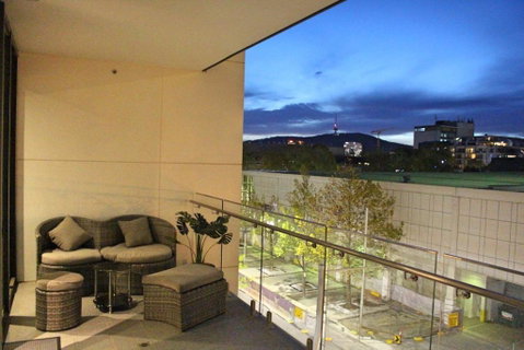 Perfectly Located Modern Apartment - Canberra CBD - New South Wales Tourism  0