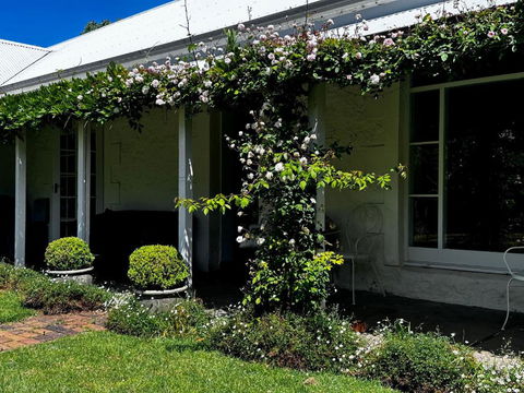 Petschel House - New South Wales Tourism  2