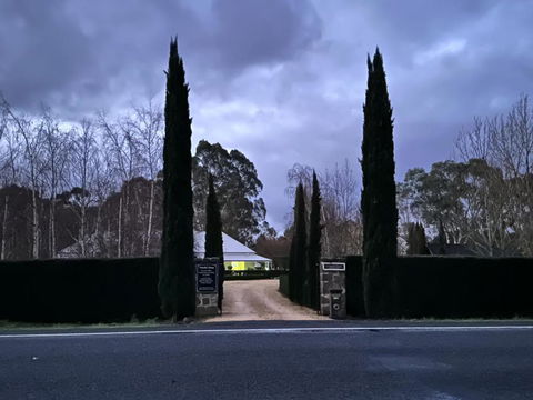 Petschel House - New South Wales Tourism  0