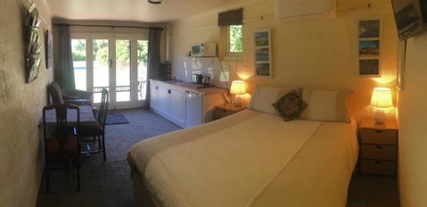 Pierrepoint Accommodation - New South Wales Tourism  2