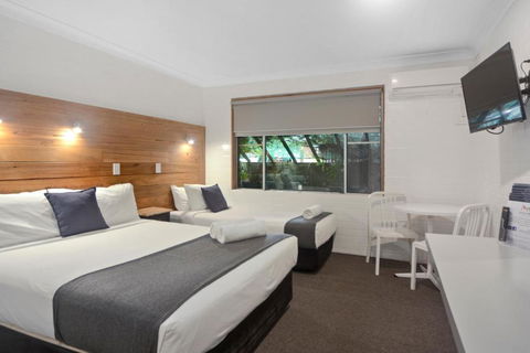 Pleasant Way River Lodge - New South Wales Tourism  1