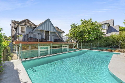 Poolside Stay - Close To Taronga Zoo & Luna Park - New South Wales Tourism  1