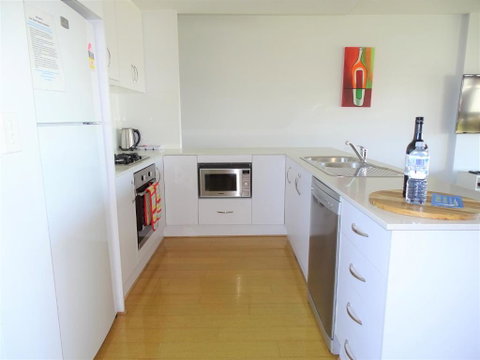 Port Vincent Seaside Apartments - Apartment 1 - New South Wales Tourism  1