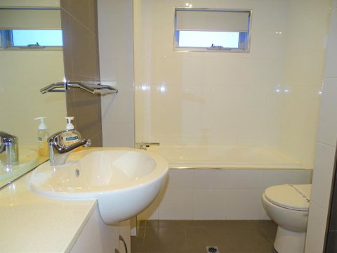Port Vincent Seaside Apartments - Apartment 1 - New South Wales Tourism  3