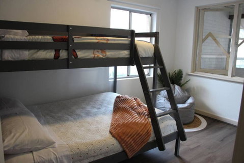 Raeside Home - New South Wales Tourism  3