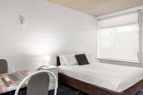 Red Carpet Motel - New South Wales Tourism  0