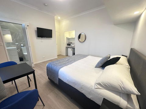 Puffers Inn - New South Wales Tourism  1