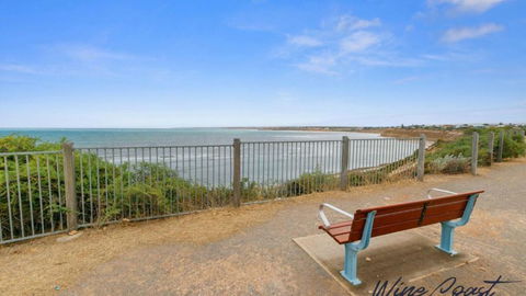 Puesta De Sol Apartment By Wine Coast Holidays - New South Wales Tourism  2