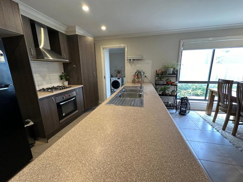 Quiet Comfort For Relaxing Stays - New South Wales Tourism  3