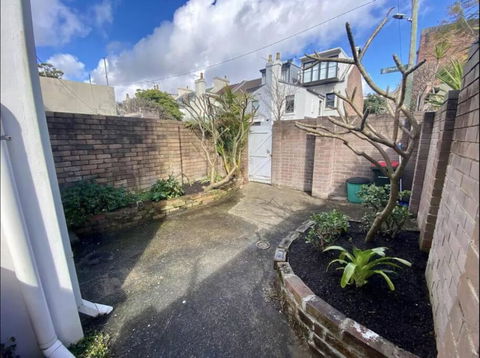 Rear Garden Suite - New South Wales Tourism  1