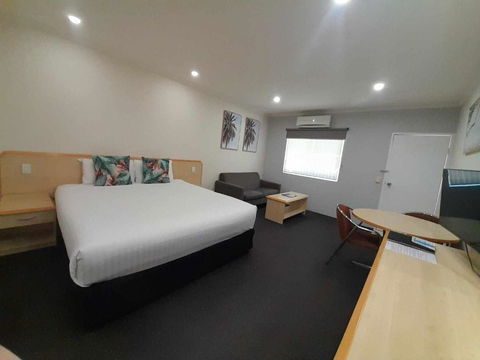 Red Bridge Motor Inn - New South Wales Tourism  3