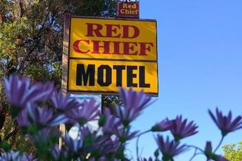 Red Chief Motel with New South Wales Tourism 