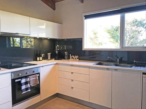 Prom Beach House - New South Wales Tourism  2