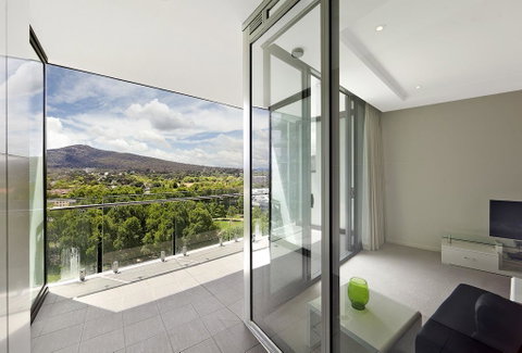 Astra Apartments Canberra - Manhattan - New South Wales Tourism  3