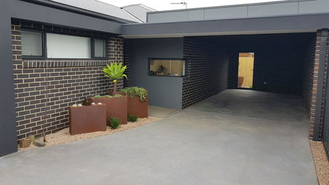 At Home Apartments - New South Wales Tourism  0