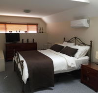 Atina Rocks Country Homestead - New South Wales Tourism 