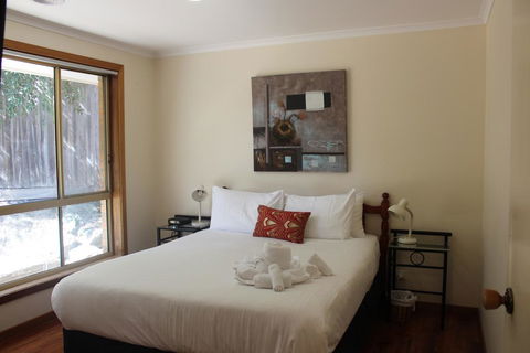 Australian Home Away @ Doncaster Anderson Creek 2 - New South Wales Tourism  2