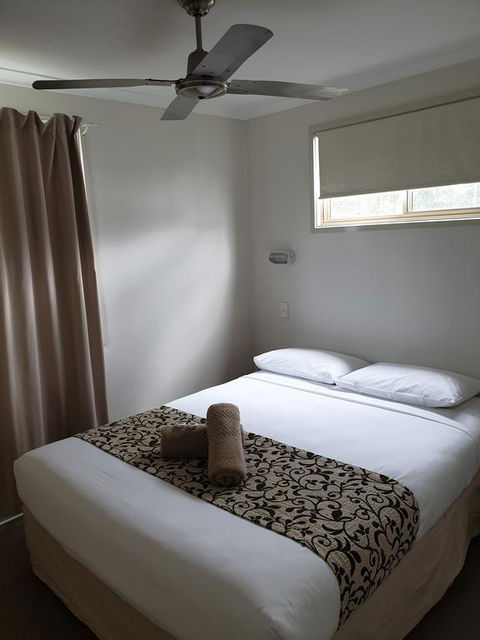 Australian Motor Homes Tourist Park - New South Wales Tourism  3