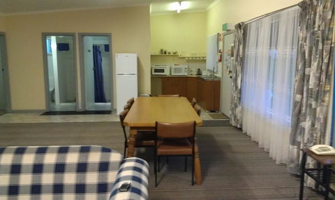 Avalon Motel - New South Wales Tourism  1