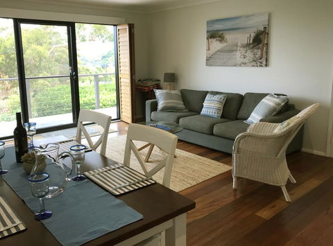 Avalon Seashells 2 Bedroom Apartment With Pool - New South Wales Tourism  2