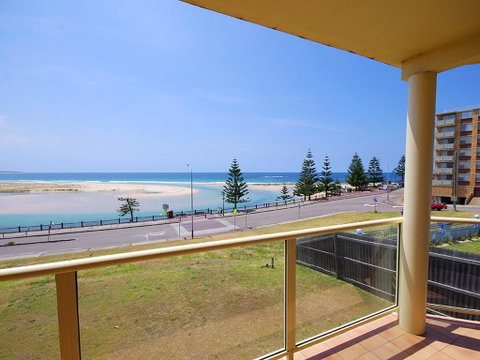 Avilla Court 1 - New South Wales Tourism  0