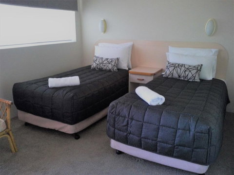 AZA Motel - New South Wales Tourism  1
