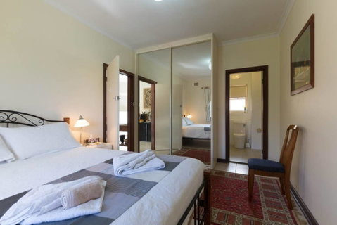 B9 Close To UWA, Swan River, Cafes And The New Children's Hospital - New South Wales Tourism  0