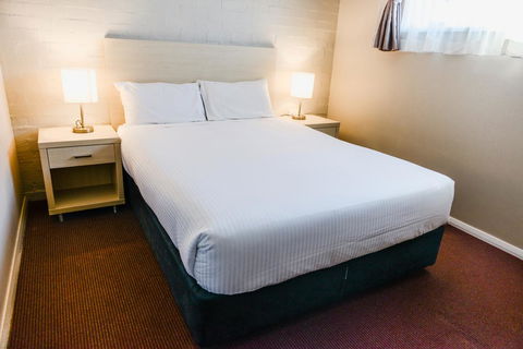 Balan Village Motel - New South Wales Tourism  2