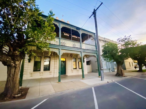 Balcony Level - Heygarth House - Port Of Echuca Townhouse - New South Wales Tourism  2