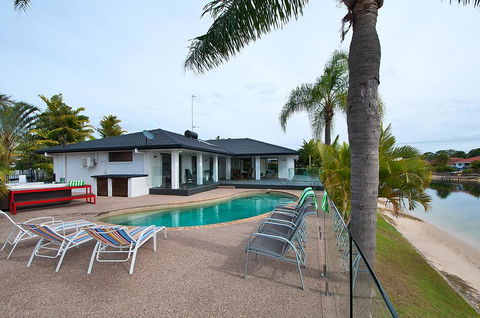 Bali Beach Haven - New South Wales Tourism  2