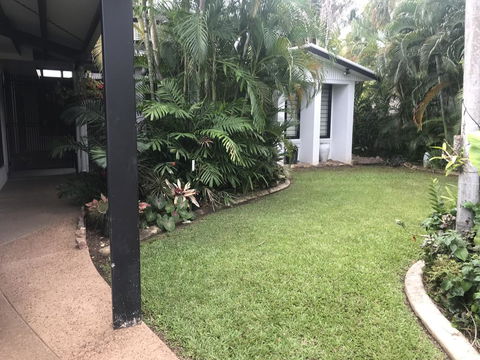 Bali Inspired Hideaway With Tropical Villa & Plunge Pool - New South Wales Tourism  1