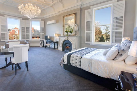 Ballarat Premier Apartments - New South Wales Tourism  0