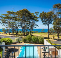 Ballingalla Apartments - By the Golf Course - New South Wales Tourism 