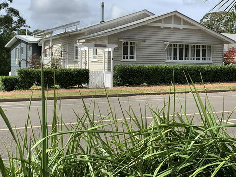 Bank House Tamborine Mountain - New South Wales Tourism  0
